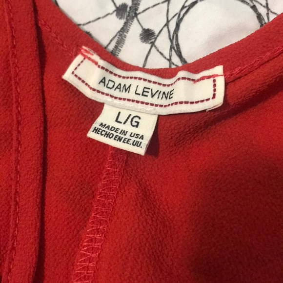 Cute red shirt! - Picture 2 of 2